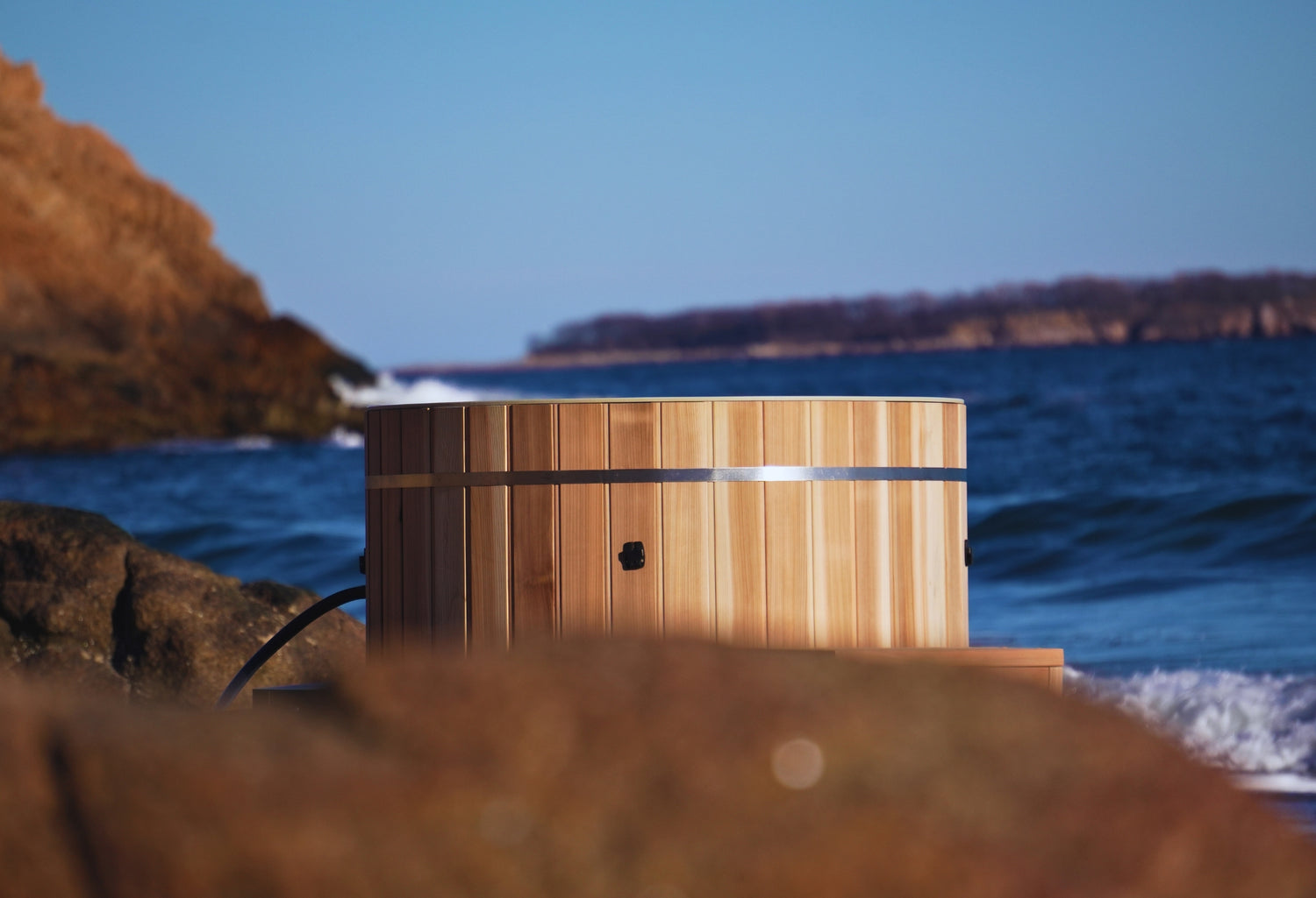 CEDAR-BARREL-ICE-BATH-PRODUCT-CARD-.6.jpg
