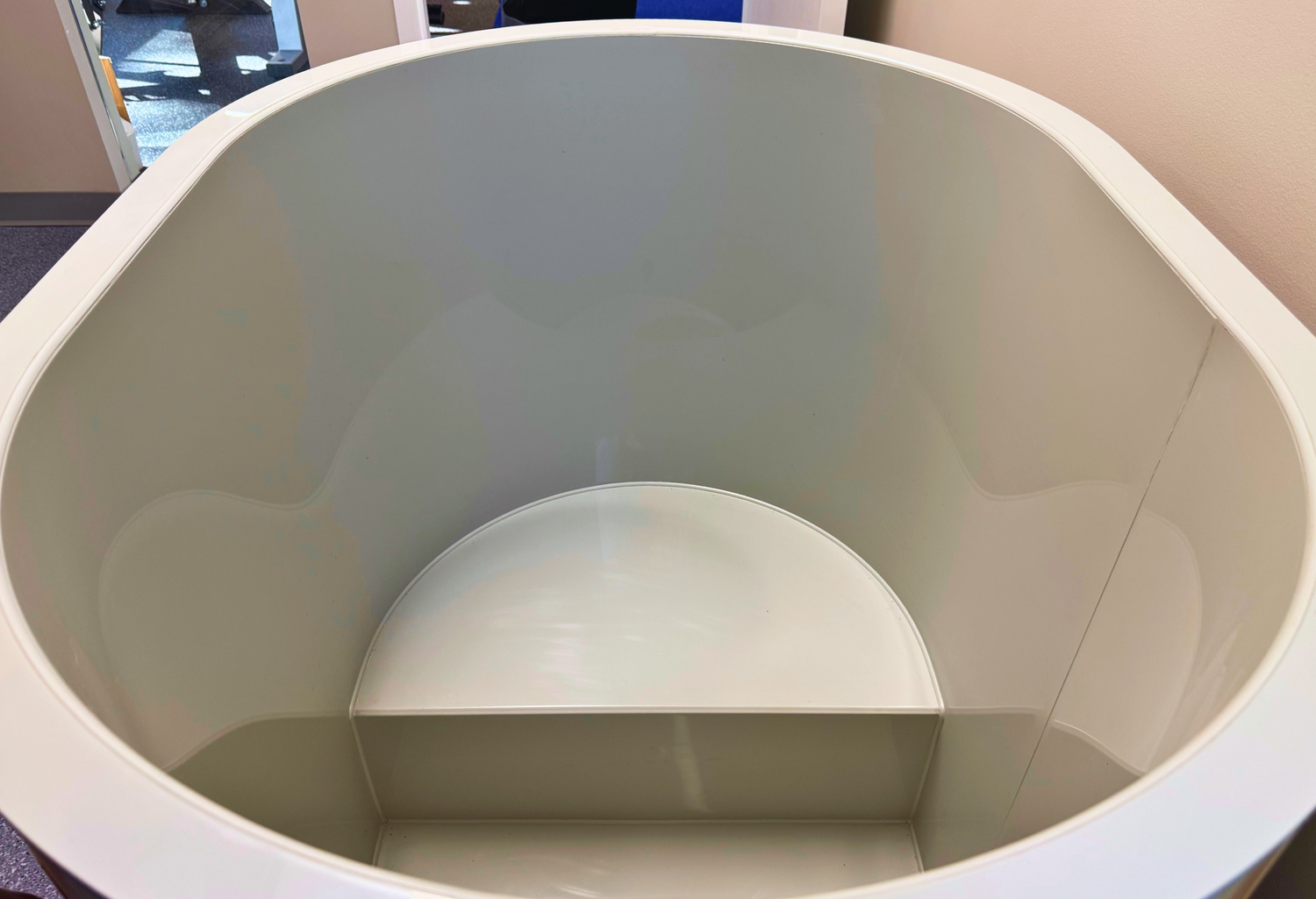 Barrel Plunge Oval