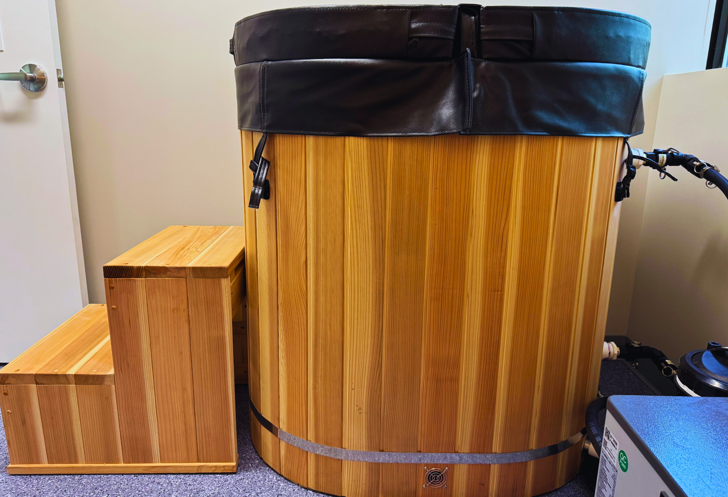 Barrel Plunge Oval