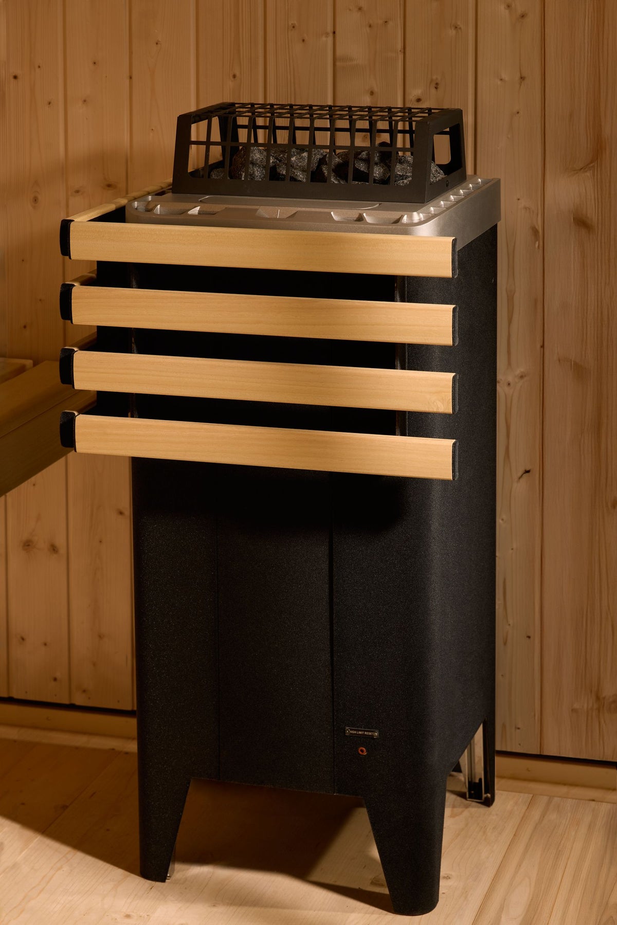 Kohler aai13577_rgb image focused on single product story