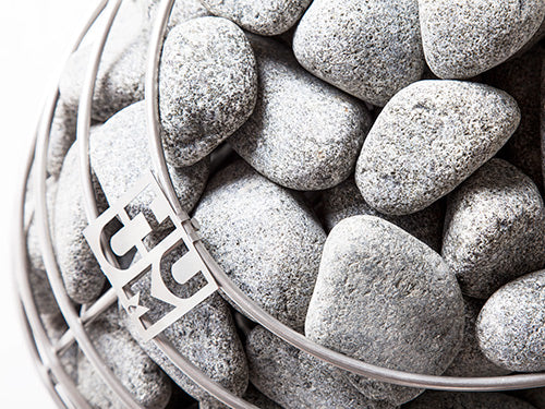 HUUM Stones 24 on a HUUM Drop heater
