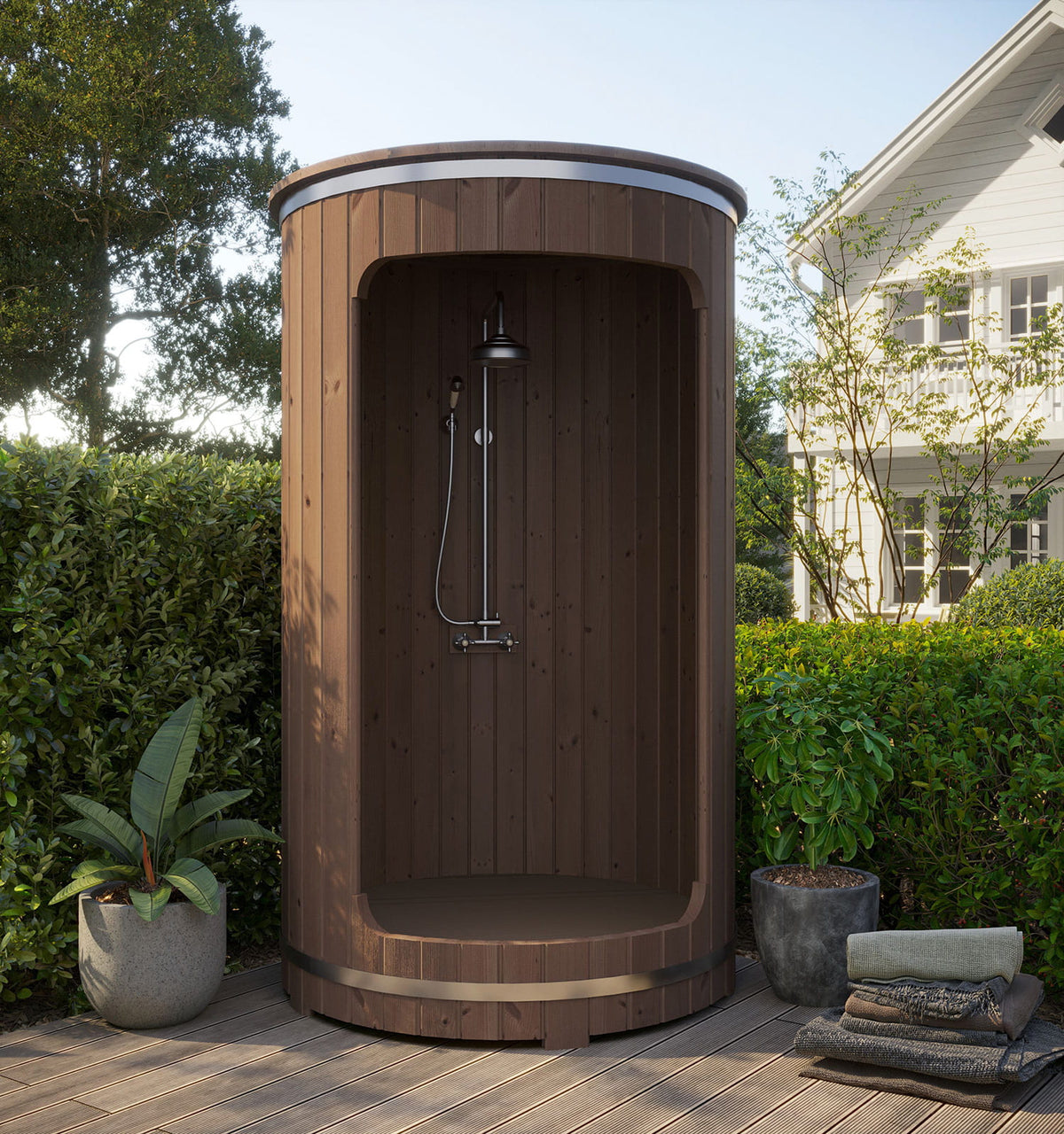 SaunaLife Rain-Series R3 Outdoor Barrel Shower — full exterior